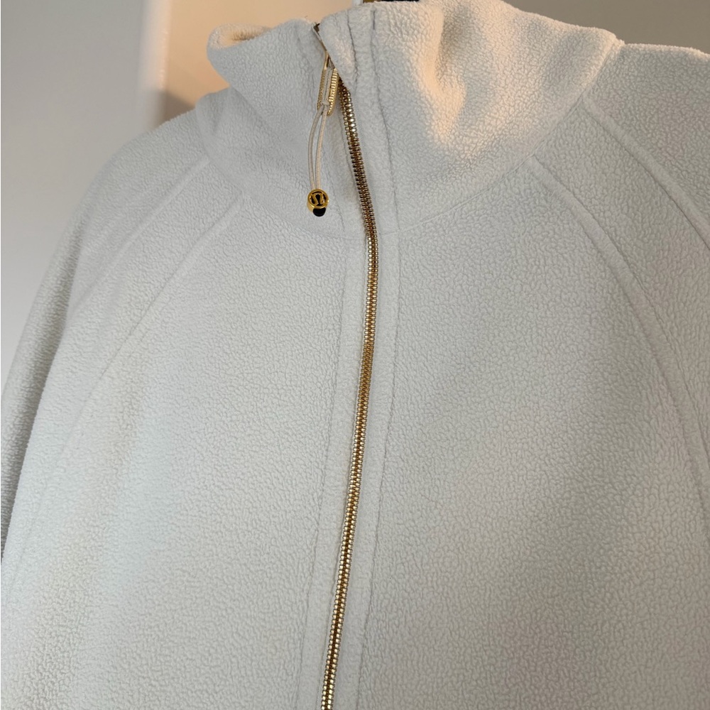 Lululemon Funnel Neck Cream Pullover (Gold Zip) - Picture 2 of 6